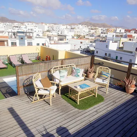 Hotel Laif 2*